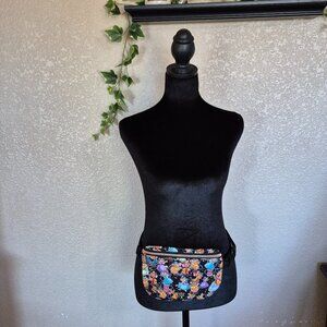 Tailor Mice Waist Bag - Waterproof Lining - Seat Belt Buckle - Handcrafted Bag